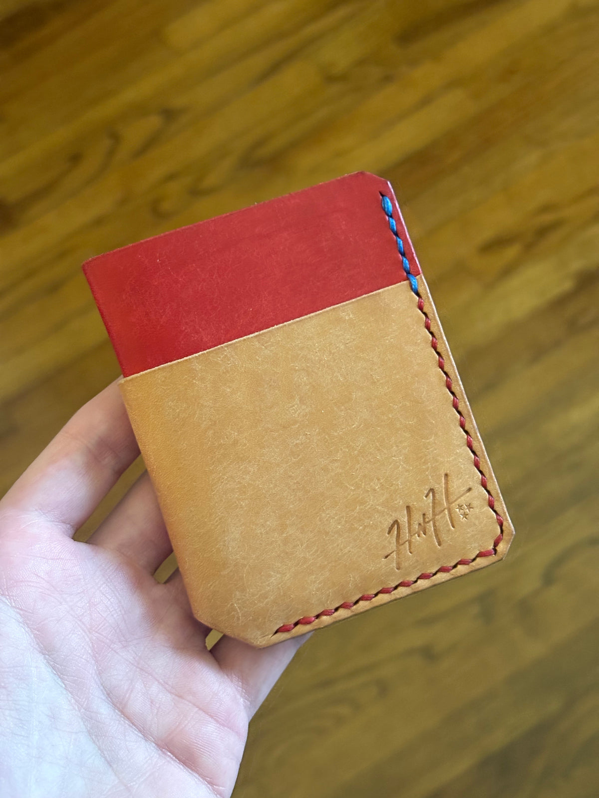 Handcrafted Minimalist Leather Wallet - "America" Red & Natural Pueblo